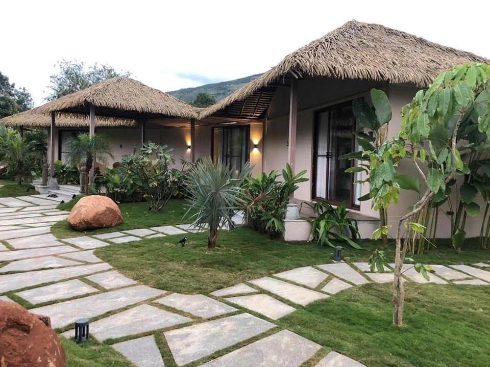 Modern Resort - Image 69 of 108